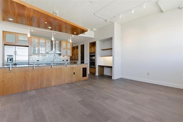 2600 W 7th Street - Photo 11