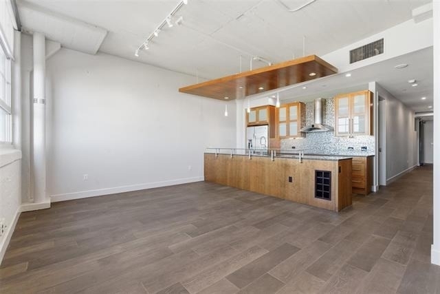 2600 W 7th Street - Photo 9