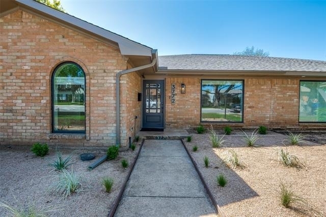 3772 Weeburn Drive - Photo 37