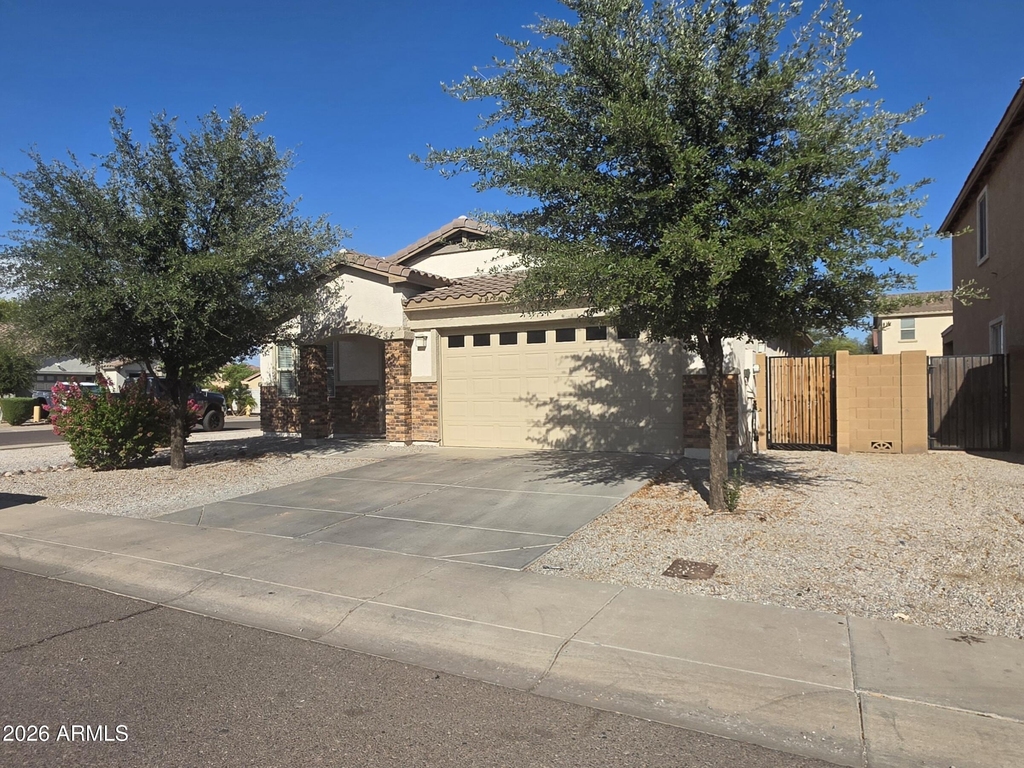 6903 W Carson Road - Photo 1