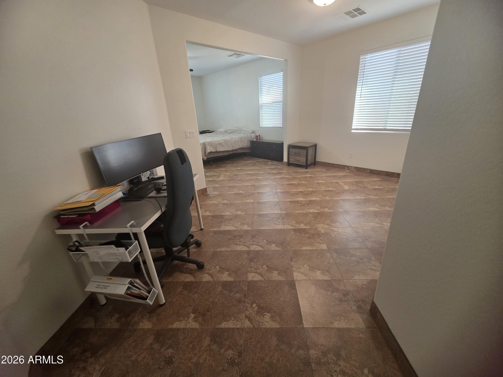 6903 W Carson Road - Photo 13