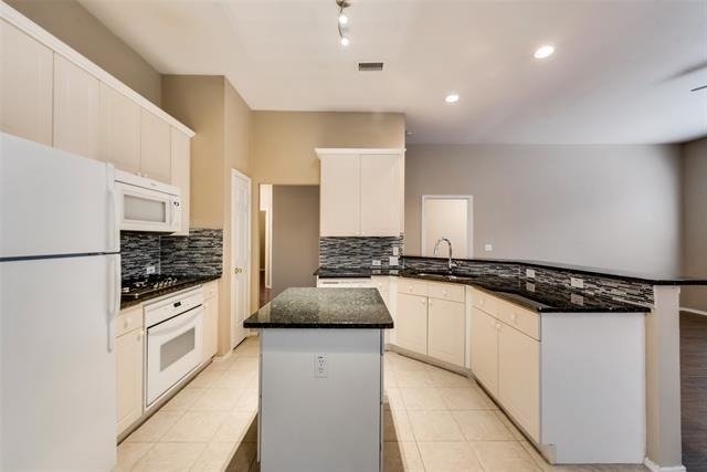 4309 Lone Rock Court - Photo 7