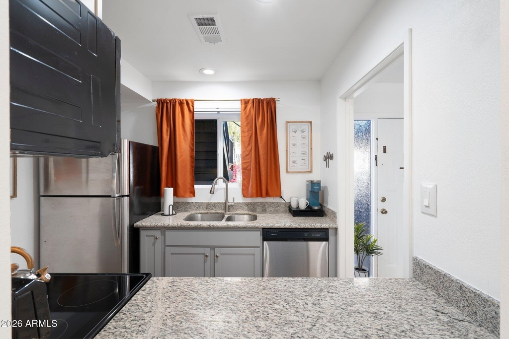 4701 N 68th Street - Photo 16