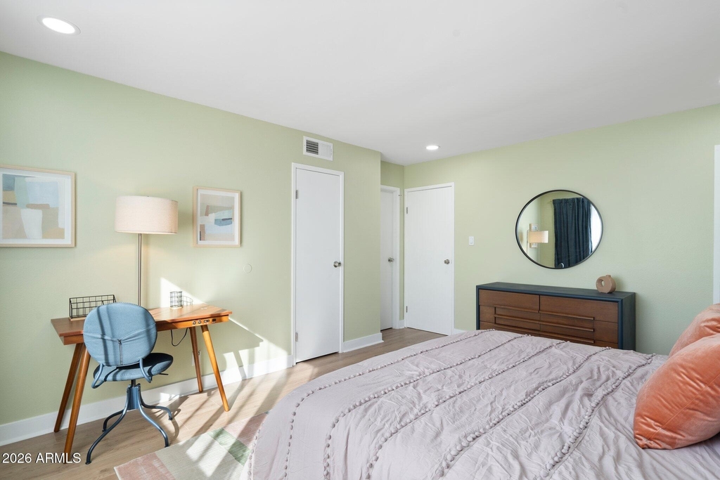 4701 N 68th Street - Photo 2