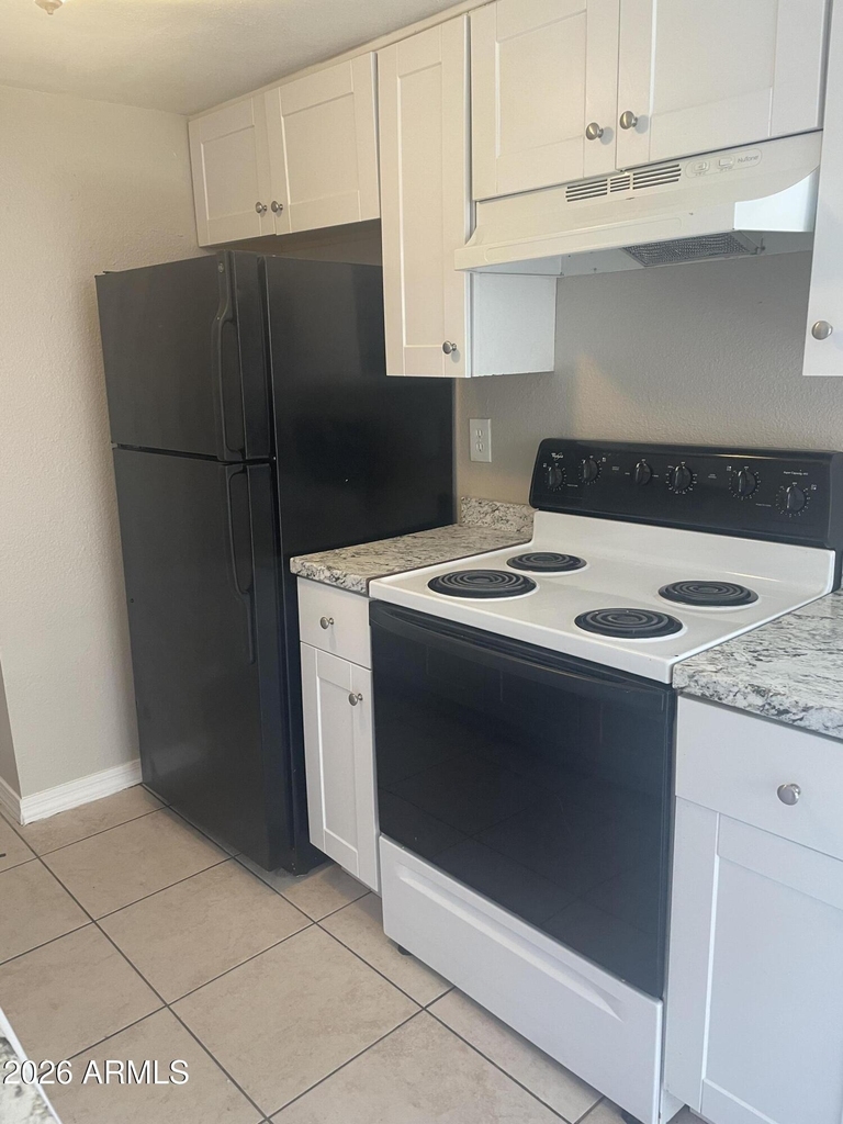 860 E Brown Road - Photo 2