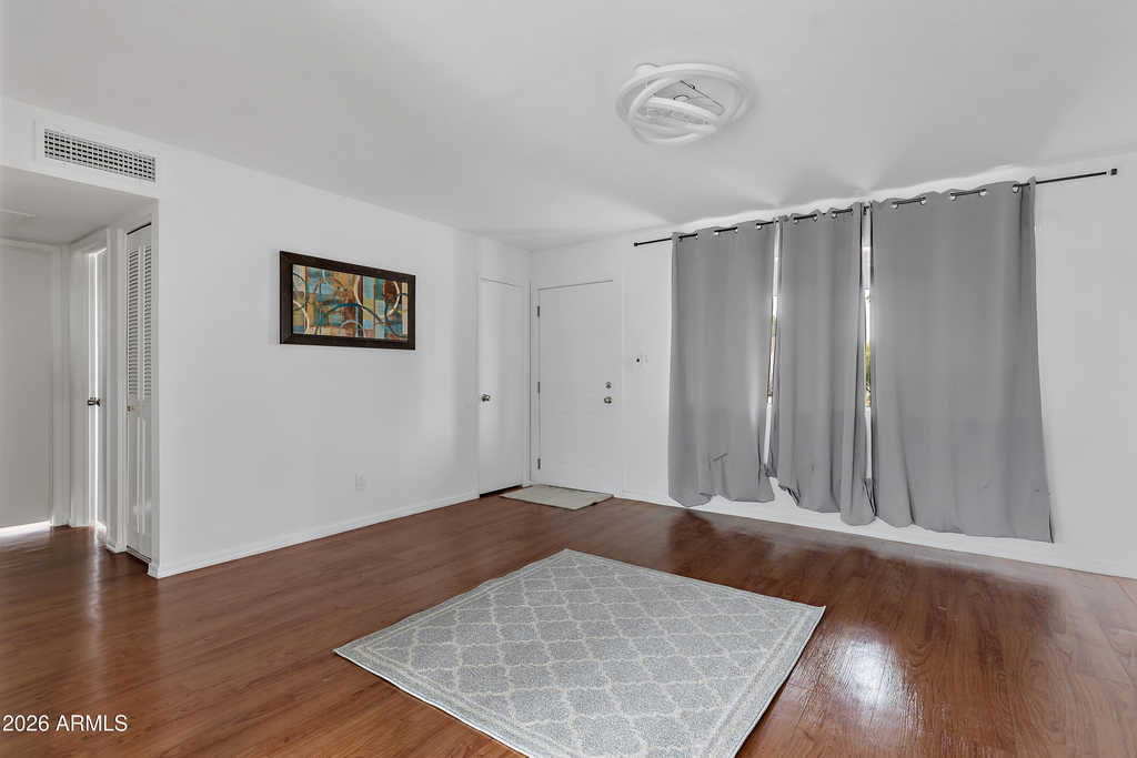 1118 W Tulane Drive - Photo 11