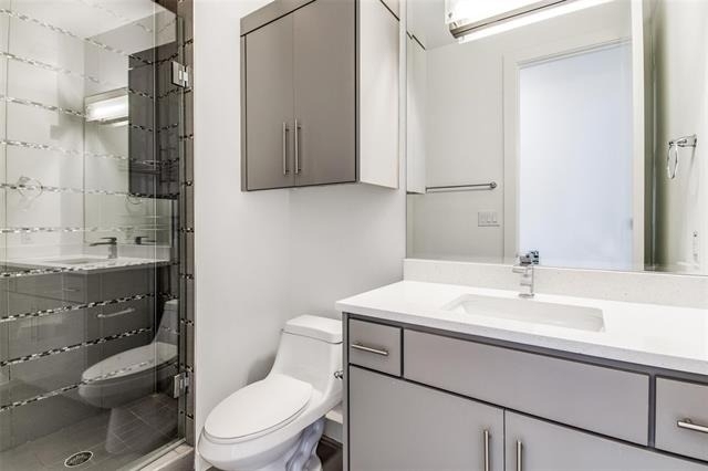 1907 Summit Avenue - Photo 14
