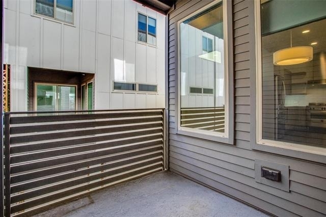 1907 Summit Avenue - Photo 27