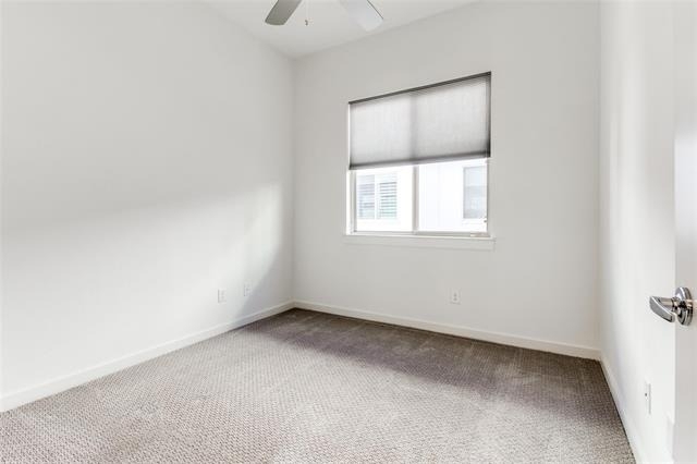 1907 Summit Avenue - Photo 11