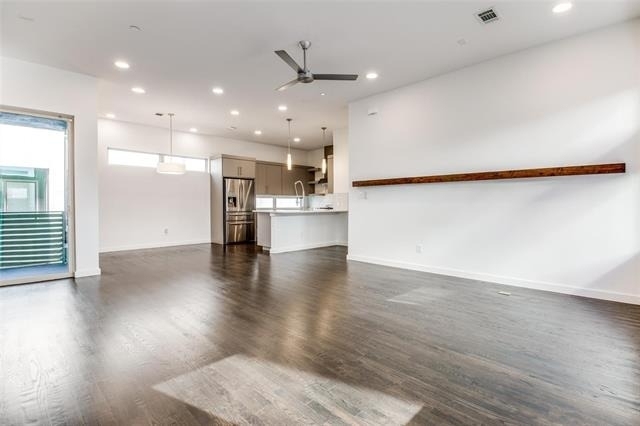 1907 Summit Avenue - Photo 3