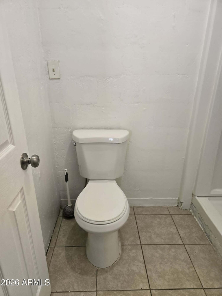909 N Kadota Avenue - Photo 4