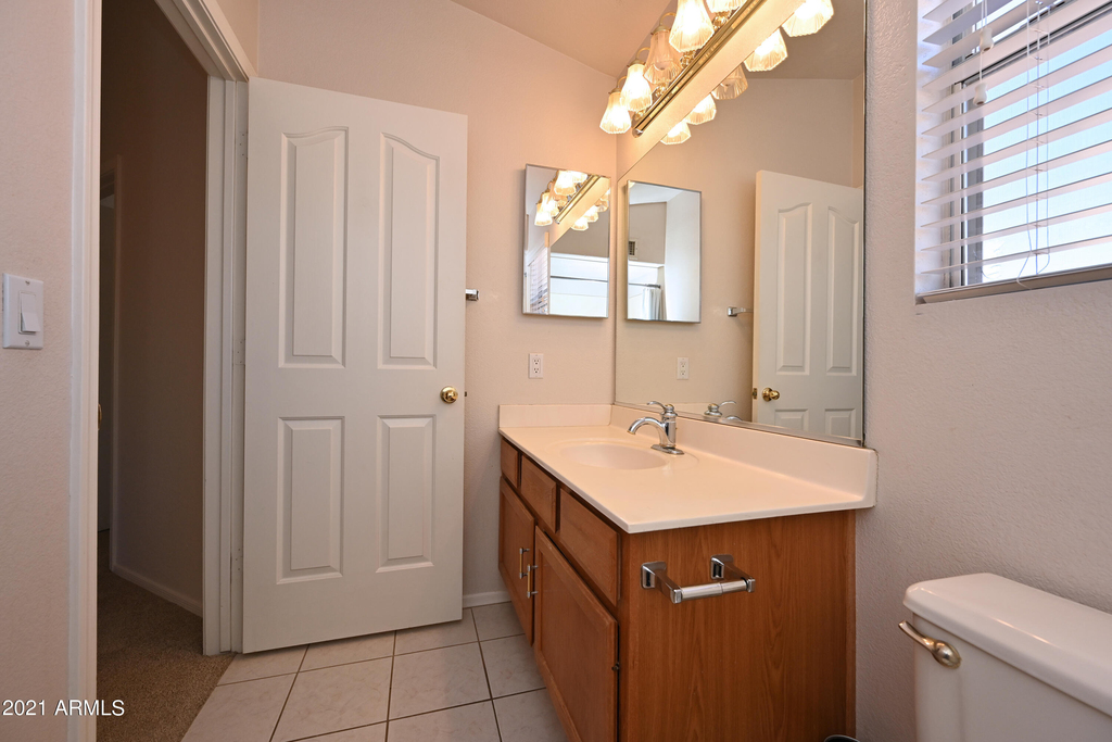 5730 E Gelding Drive - Photo 32