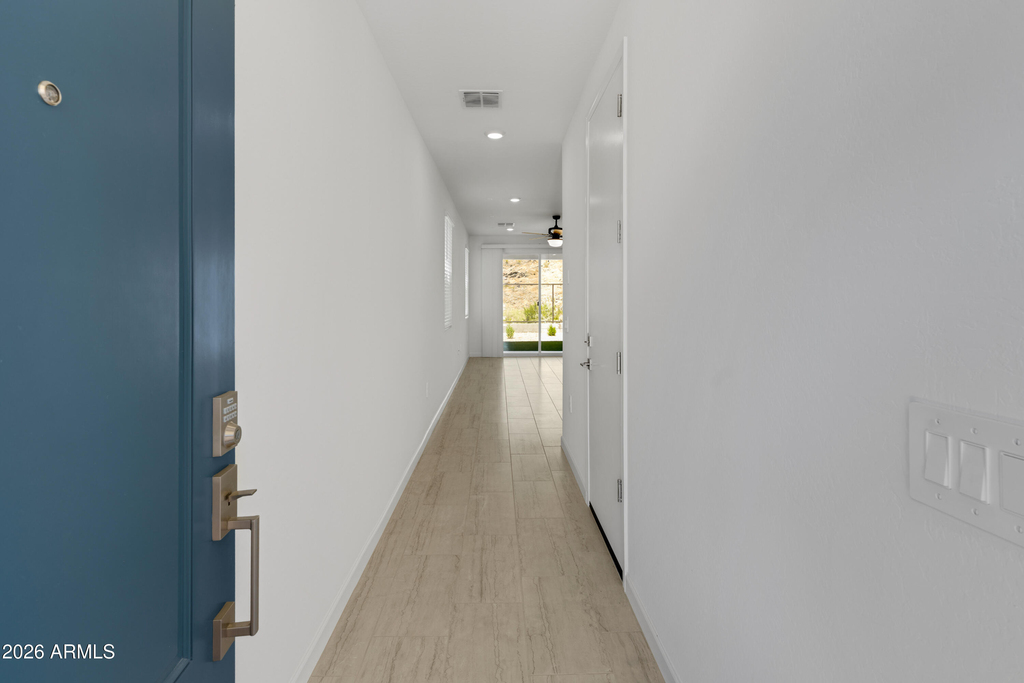 9817 S 12th Street - Photo 5