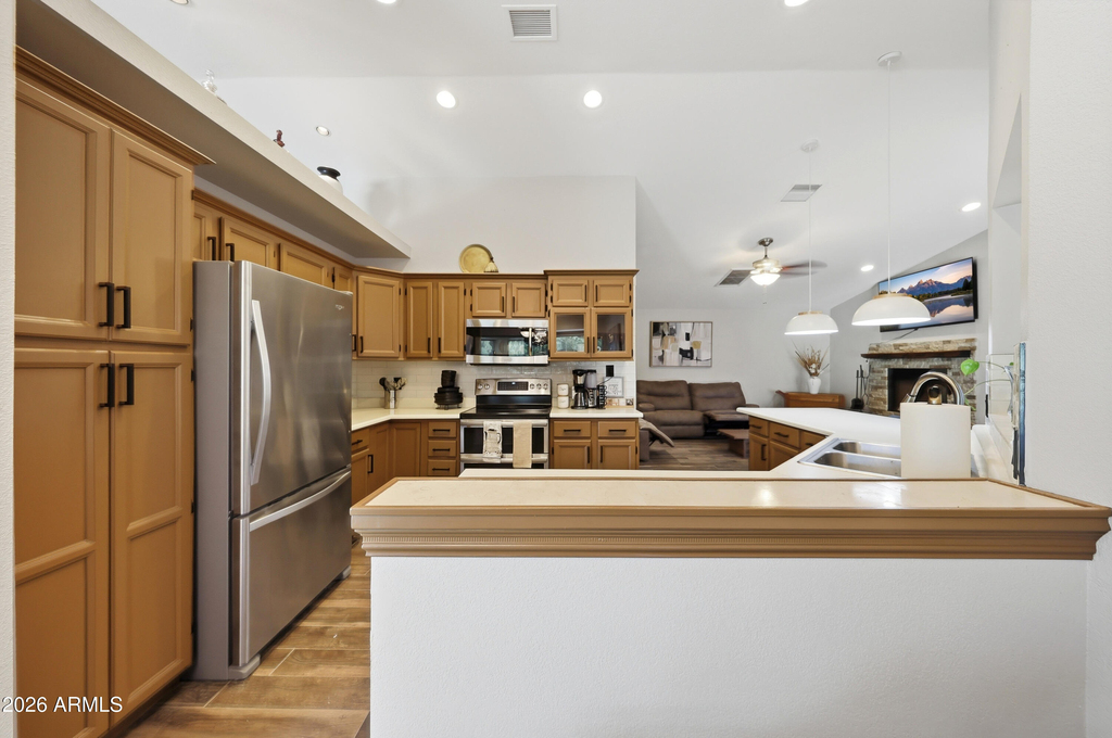 10432 W Avalon Drive - Photo 16