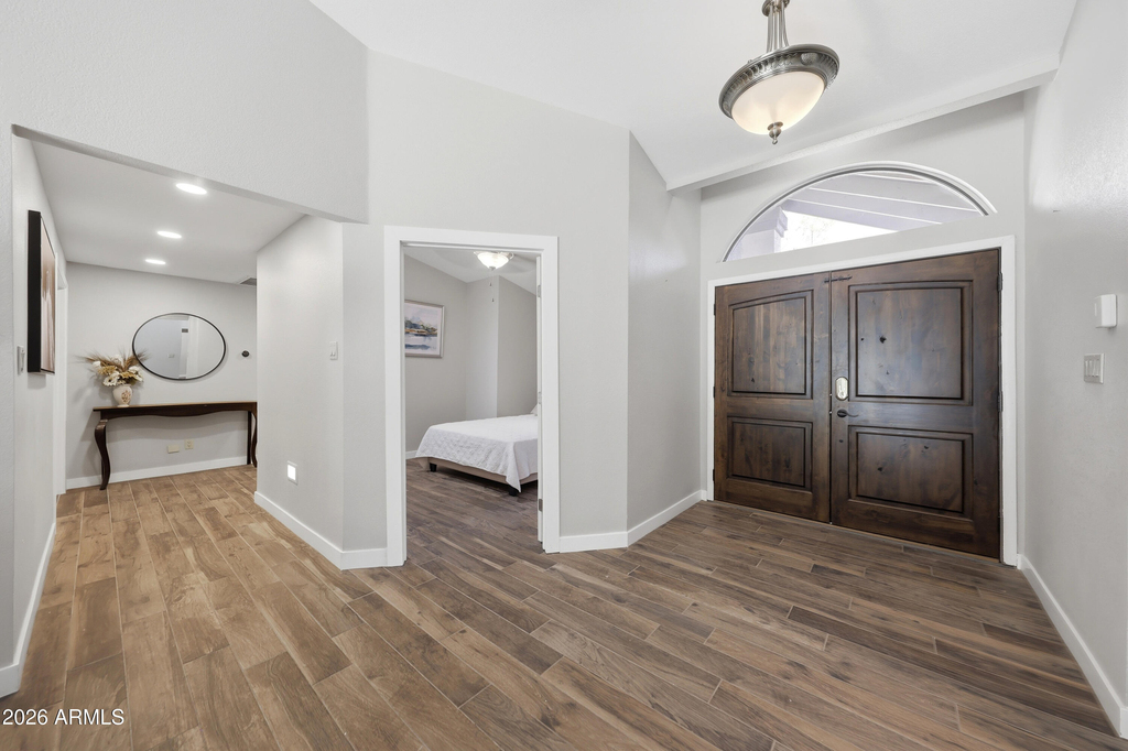 10432 W Avalon Drive - Photo 6