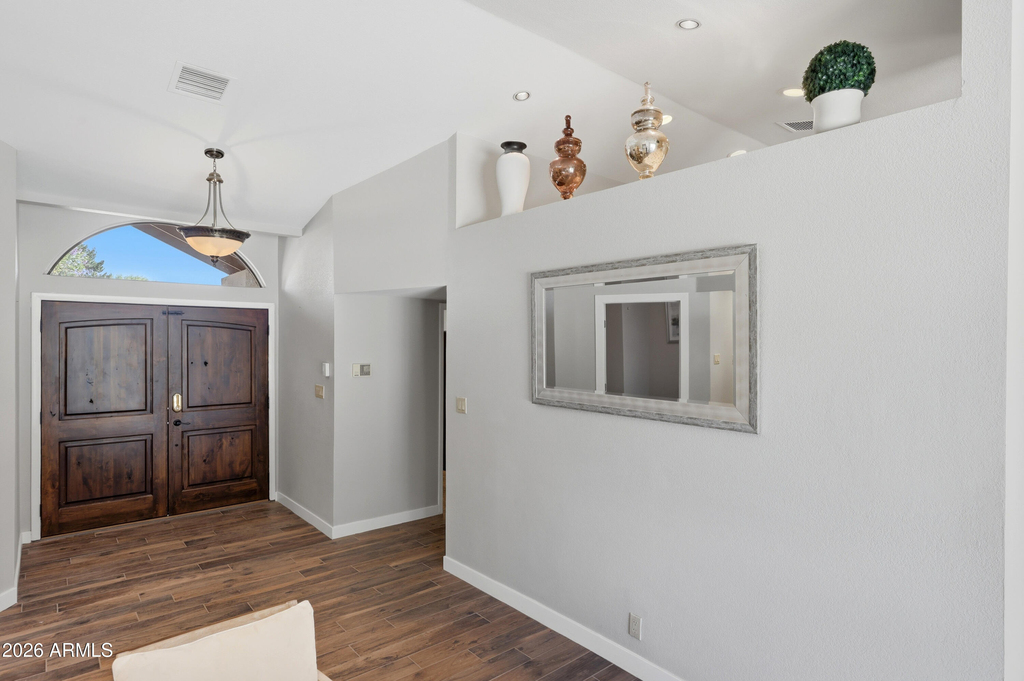 10432 W Avalon Drive - Photo 11