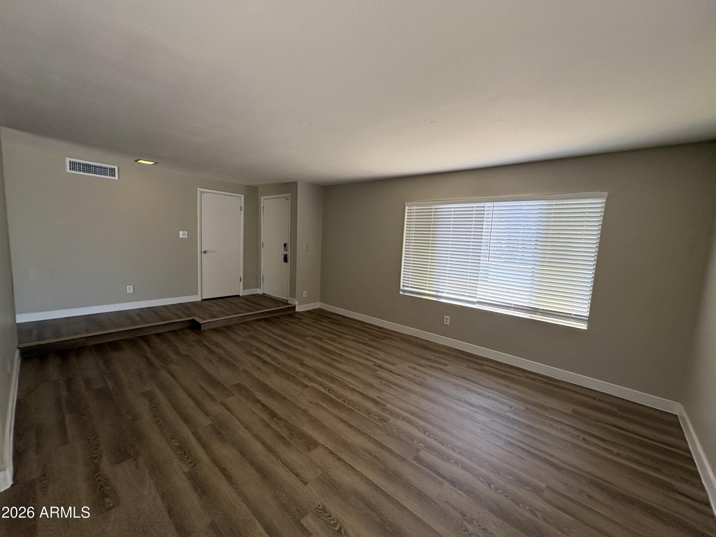 6627 S 44th Street - Photo 1