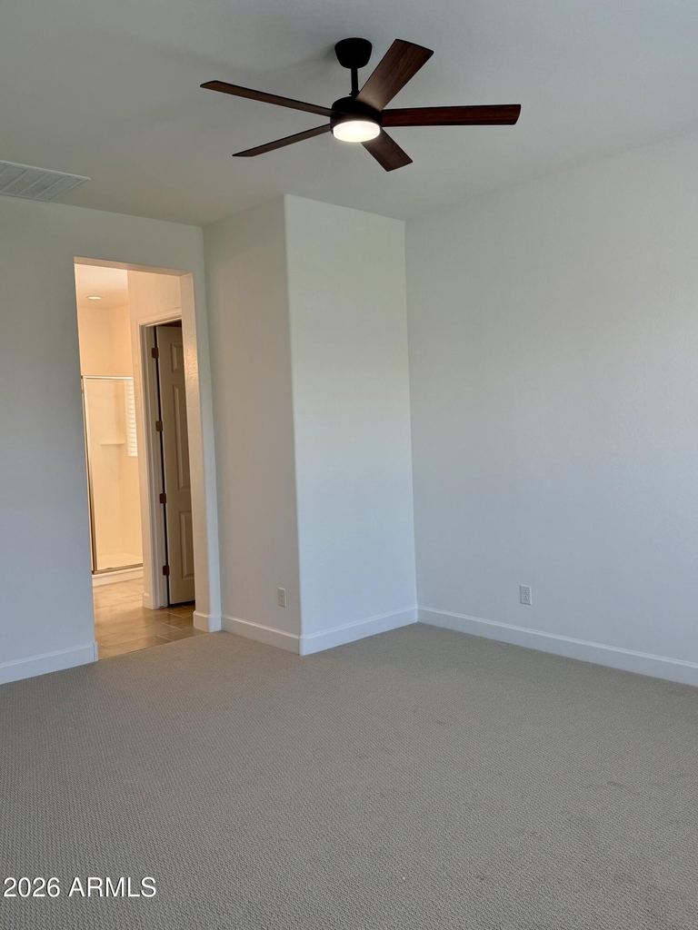 2933 E Mission Lane - Photo 31