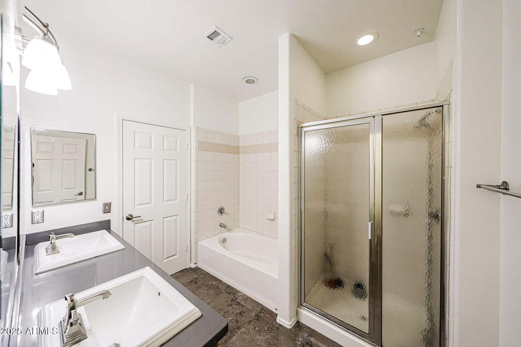14250 W Wigwam Boulevard - Photo 19