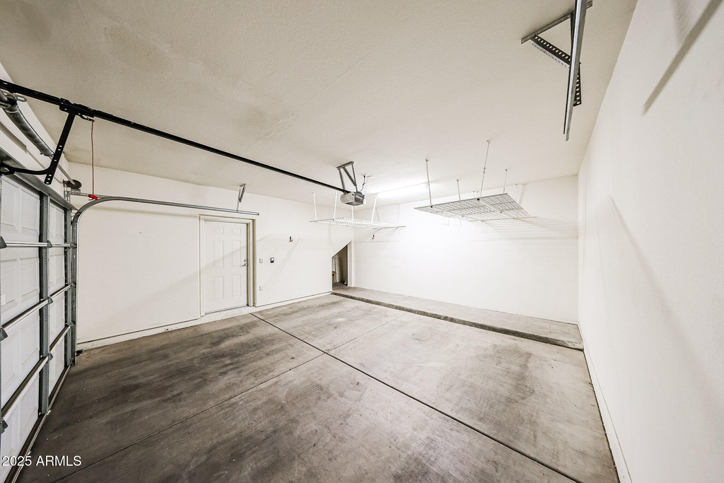 14250 W Wigwam Boulevard - Photo 27