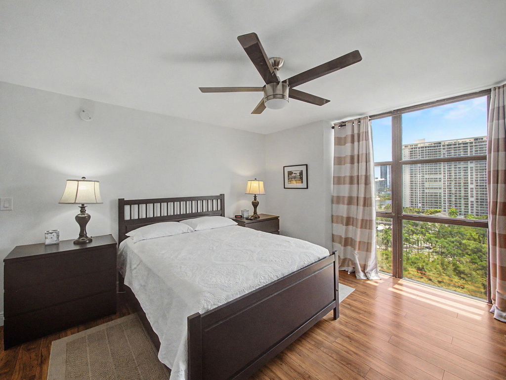 18181 Ne 31st Court - Photo 11