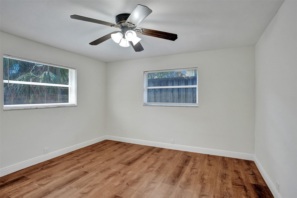4240 Nw 21st Avenue - Photo 5