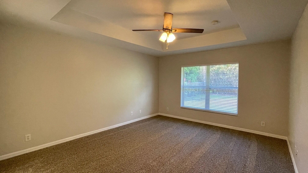 517 Sw Paar Drive - Photo 13