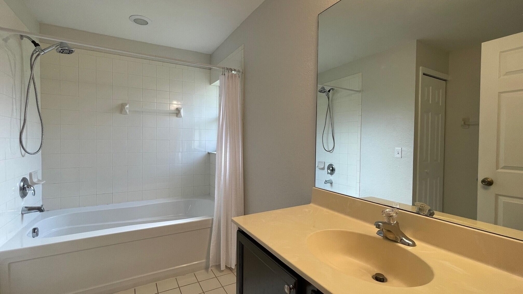 517 Sw Paar Drive - Photo 18