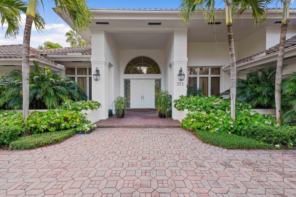 351 Eagle Drive - Photo 2