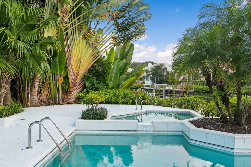 351 Eagle Drive - Photo 4