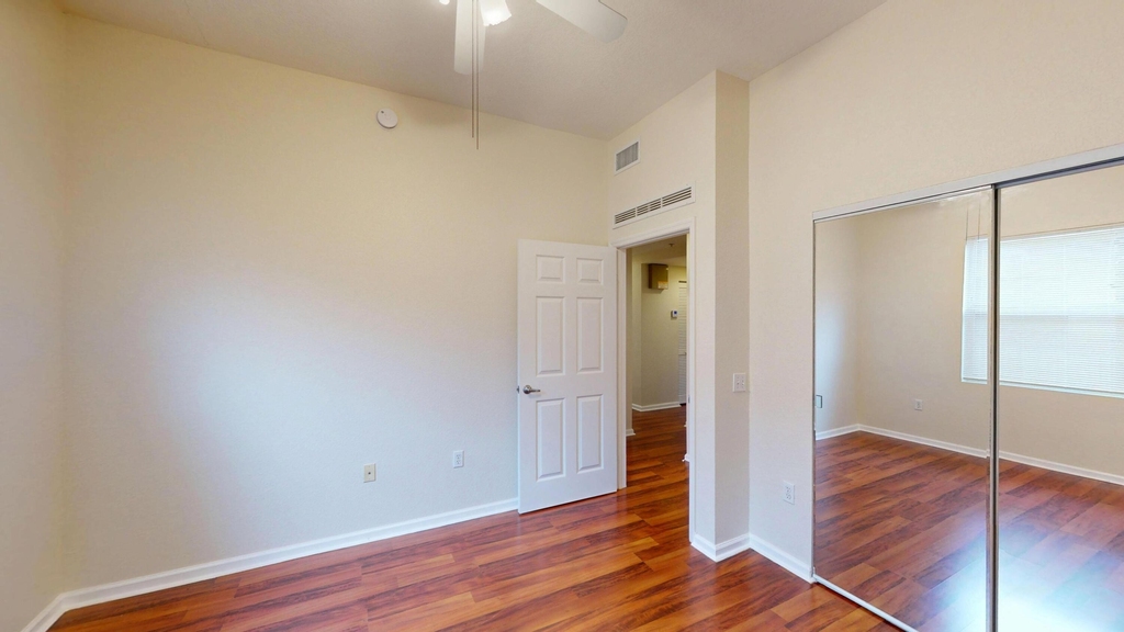 1610 Presidential Way - Photo 25