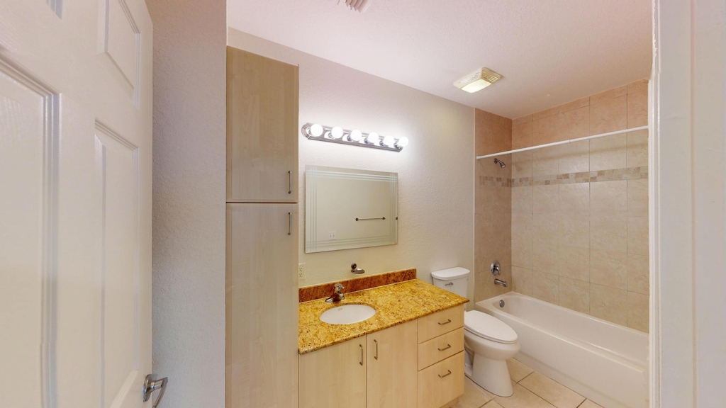 1610 Presidential Way - Photo 22