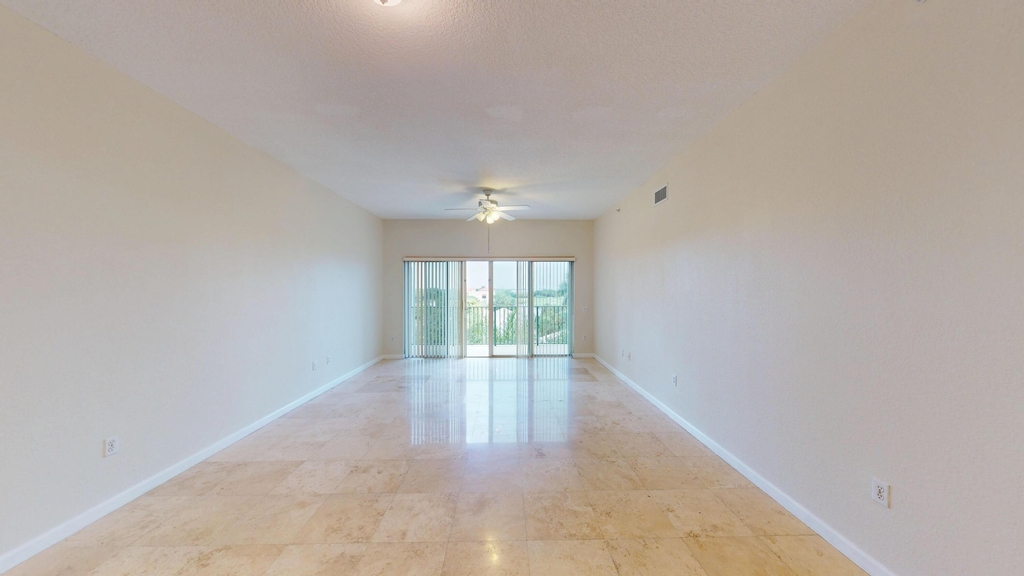 1610 Presidential Way - Photo 7