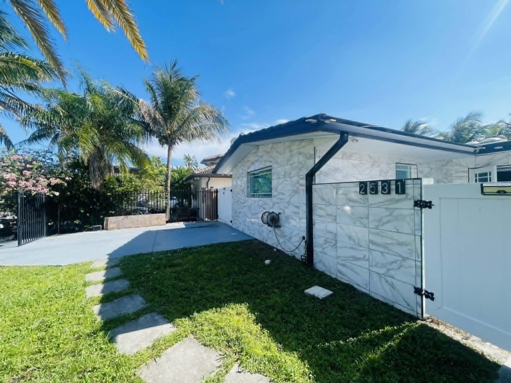 2531 Gulfstream Lane - Photo 10