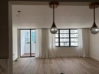 2780 Ne 183rd Street - Photo 4