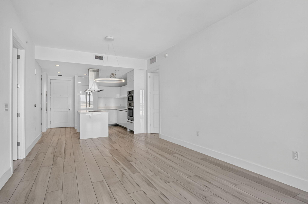 155 E Boca Raton Road - Photo 8