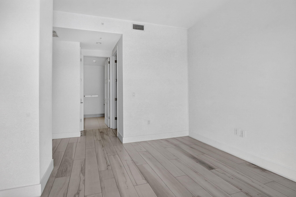 155 E Boca Raton Road - Photo 13