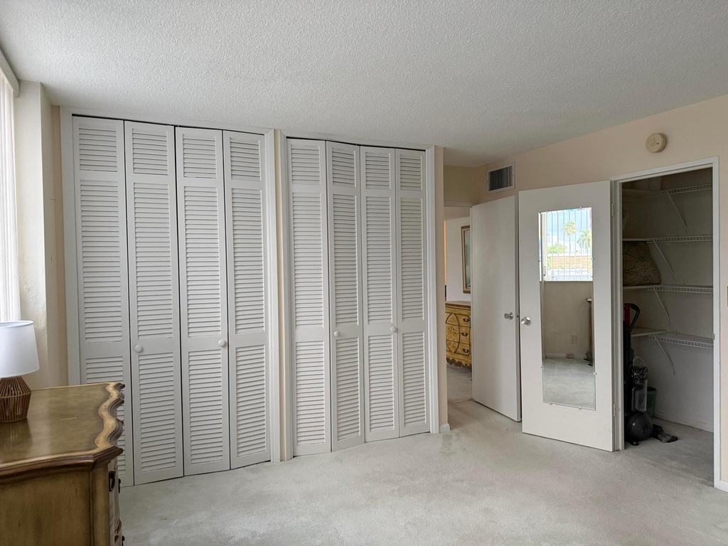 524 Orton Avenue - Photo 8
