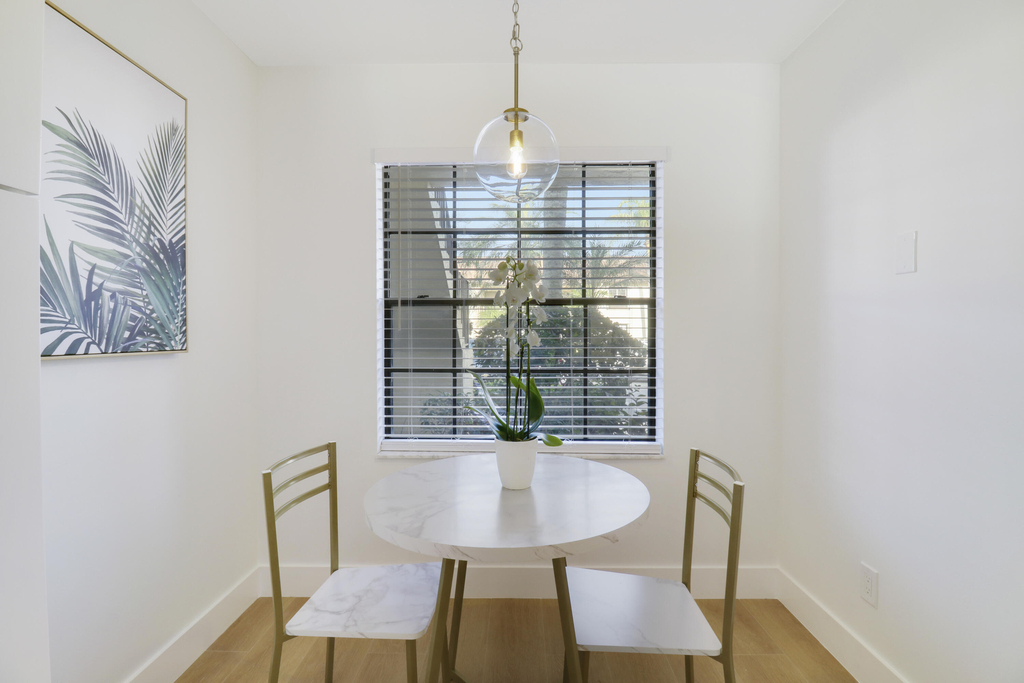 1001 Pinecrest Circle - Photo 7