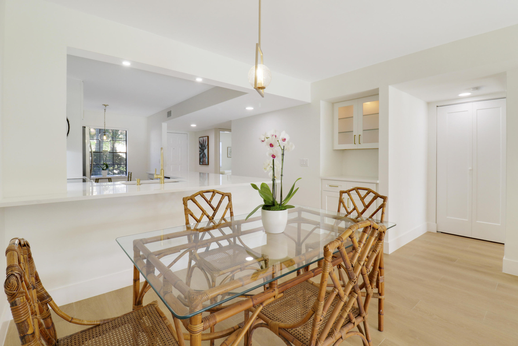 1001 Pinecrest Circle - Photo 9