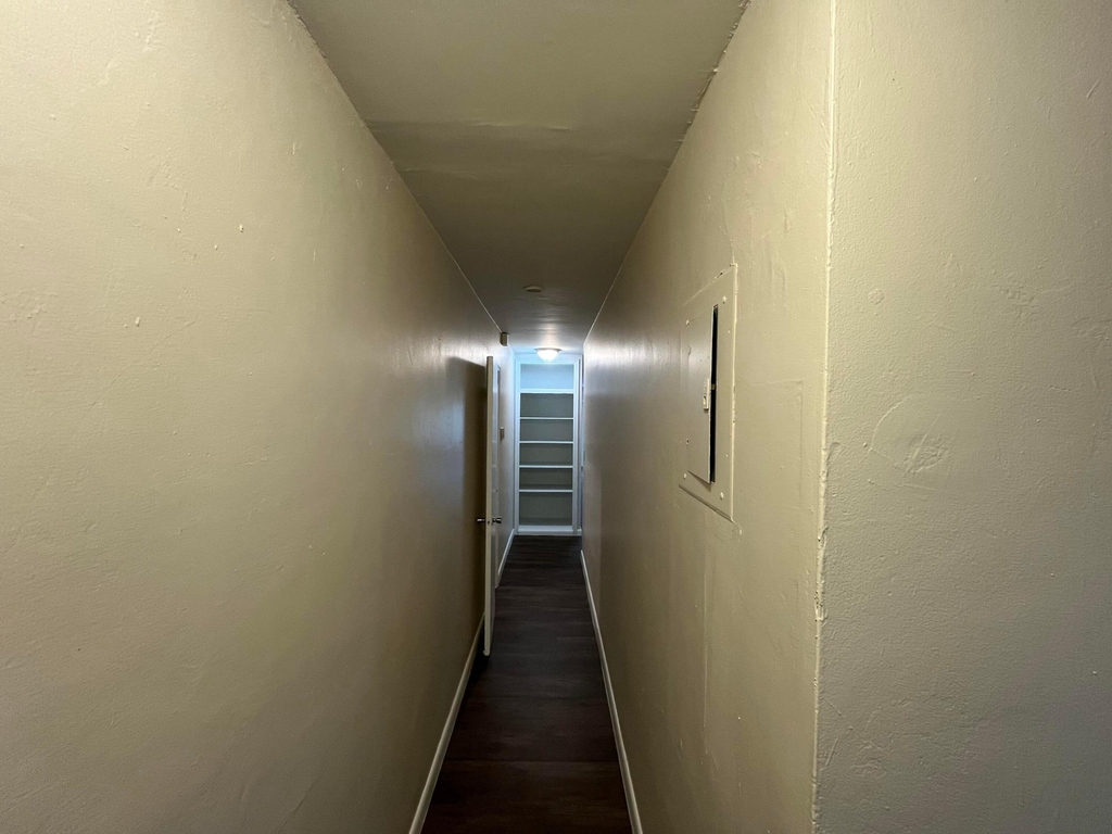1335 Nw 7th Terrace - Photo 3