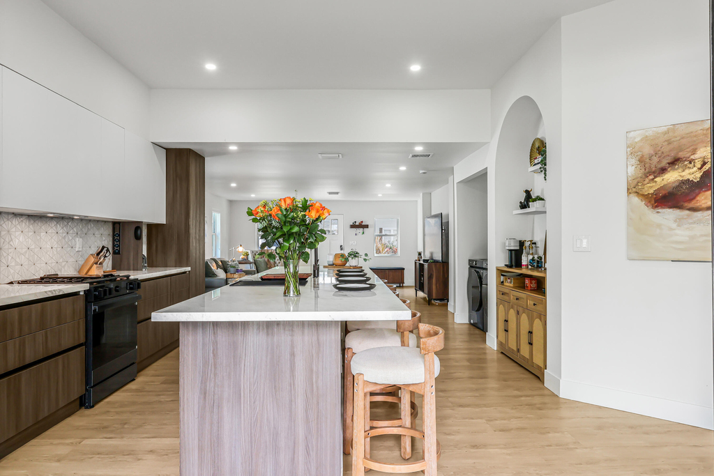 1125 N K Street - Photo 8