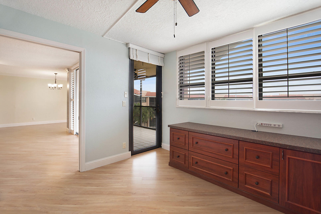 800 Jeffery Street - Photo 13