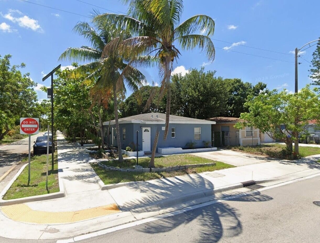 1501 N Andrews Avenue - Photo 10
