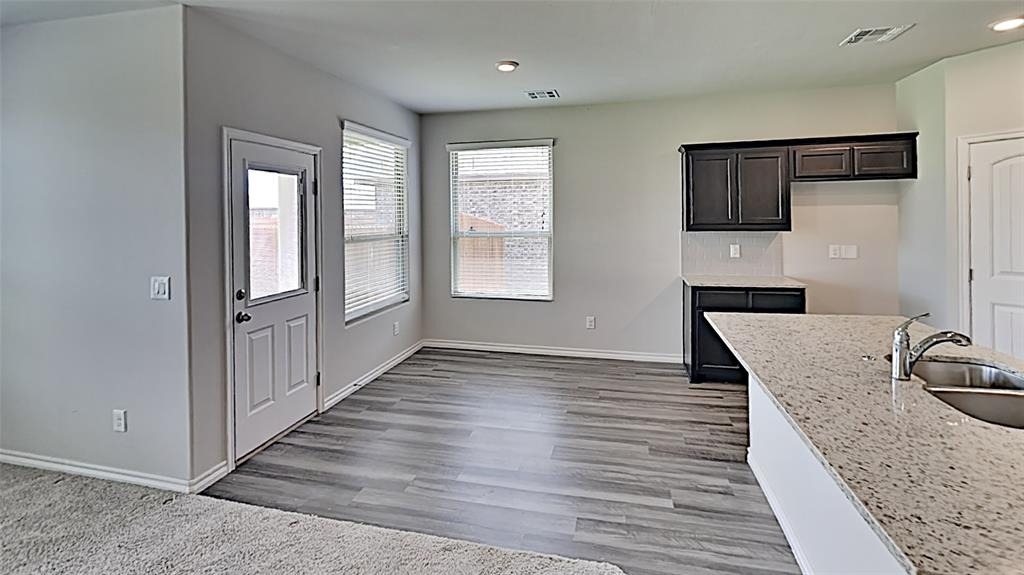 2516 Caden Court - Photo 7