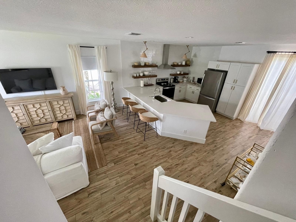 13531 Fountain View Boulevard - Photo 6