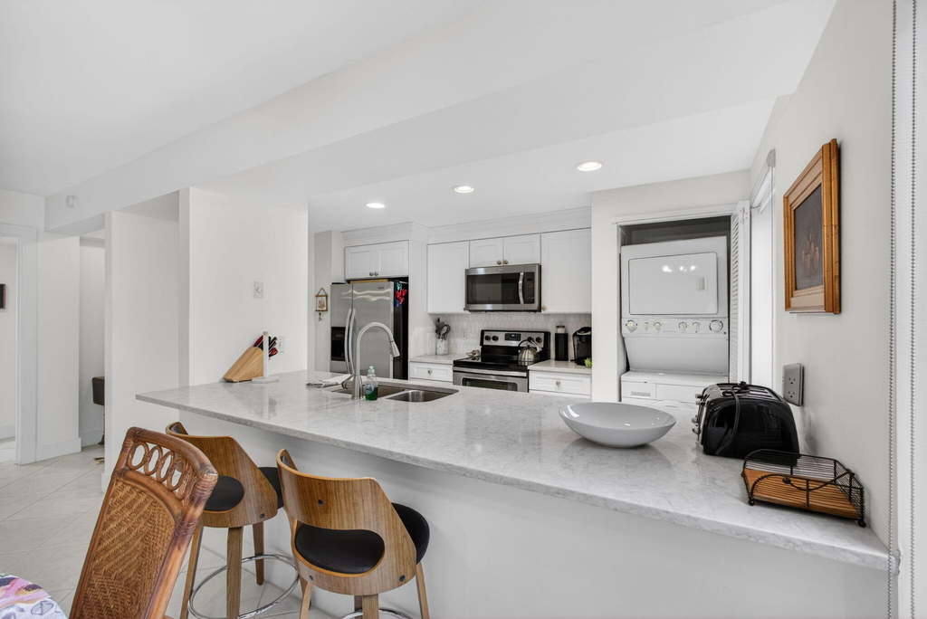 611 Brackenwood Cove - Photo 8