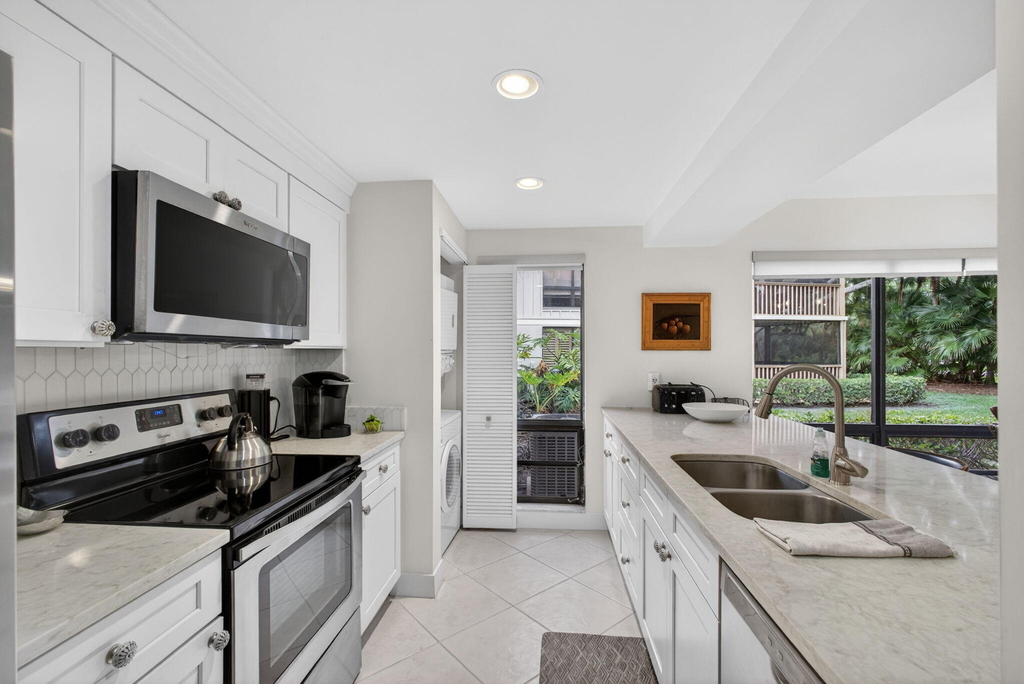 611 Brackenwood Cove - Photo 9