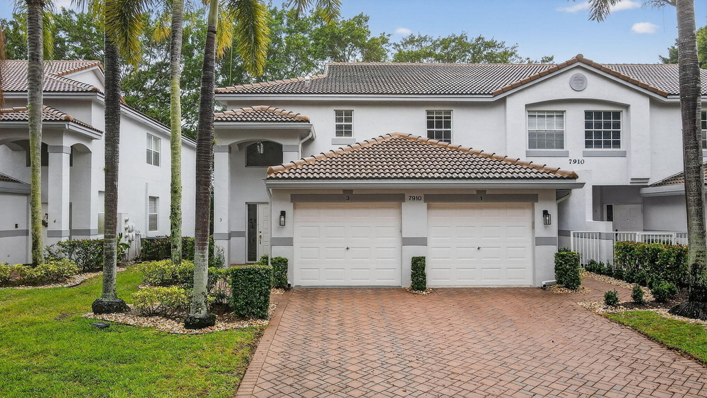 7910 Laina Lane - Photo 0