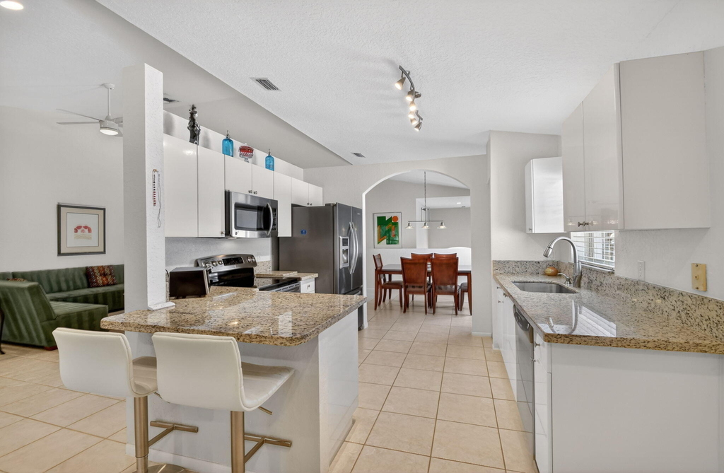 7910 Laina Lane - Photo 12